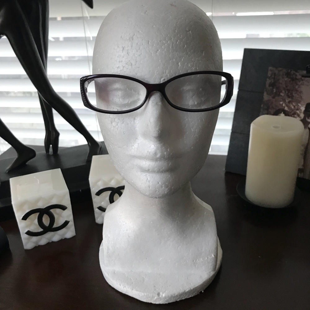 NEVER WORN FENDI SUNGLASSES